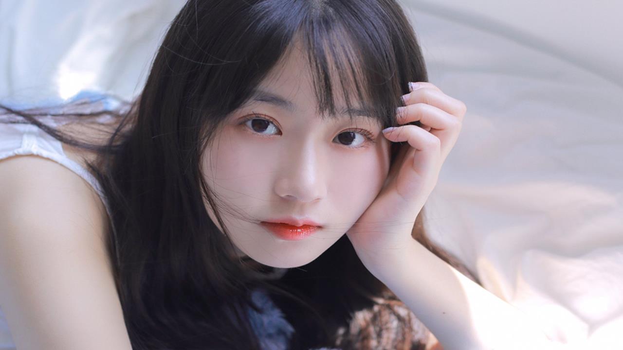 少女免费观看六集完整版:  剧情跌宕起伏，不容错过。